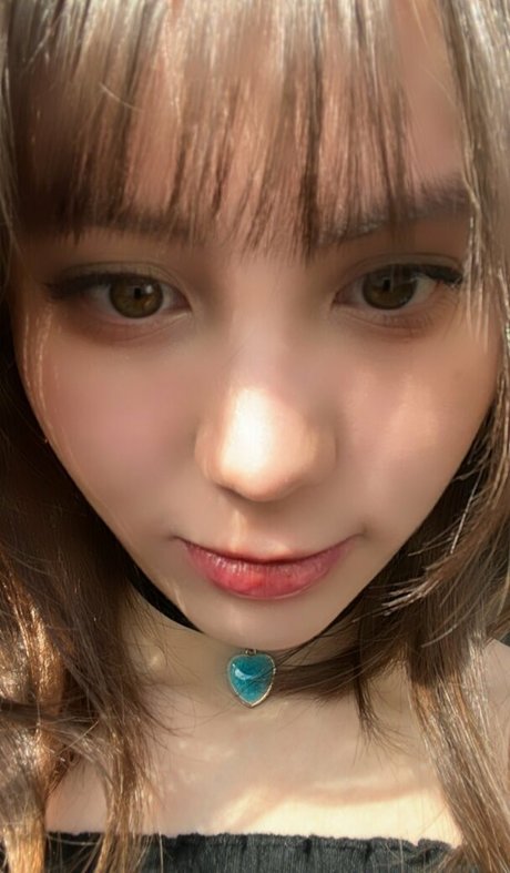 ASMR BlueKatie pornstar beautiful pic