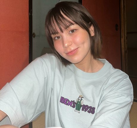 ASMR BlueKatie pornstar naked photos