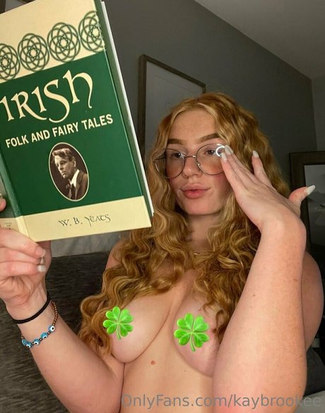 kaybrookee best model image