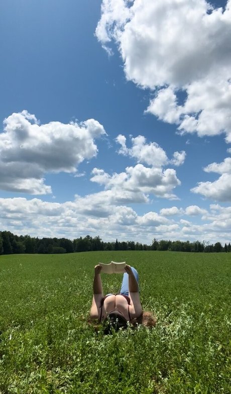 Uwu hours perfect actress pics