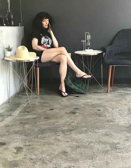 Emily Axford pornstar hot gallery