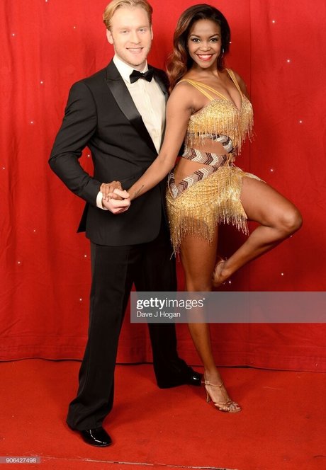 Oti Mabuse model perfect photo