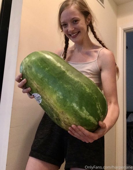 harperlane model free pic