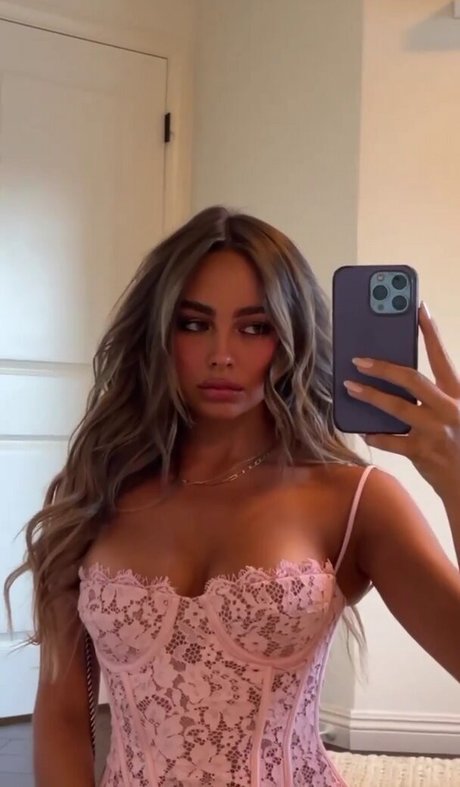 Adison Justis pornstar beautiful galleries