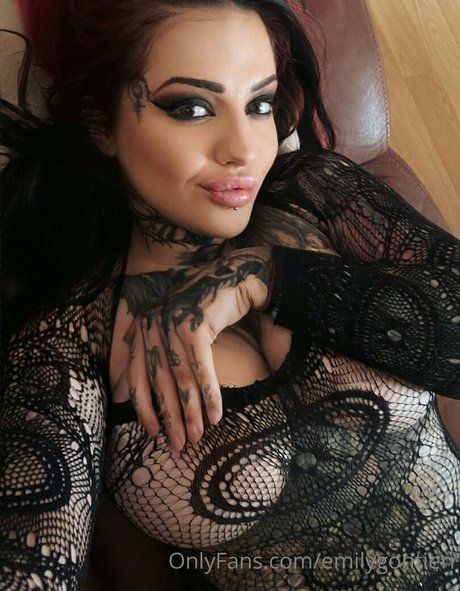 Emily Gontier star photos