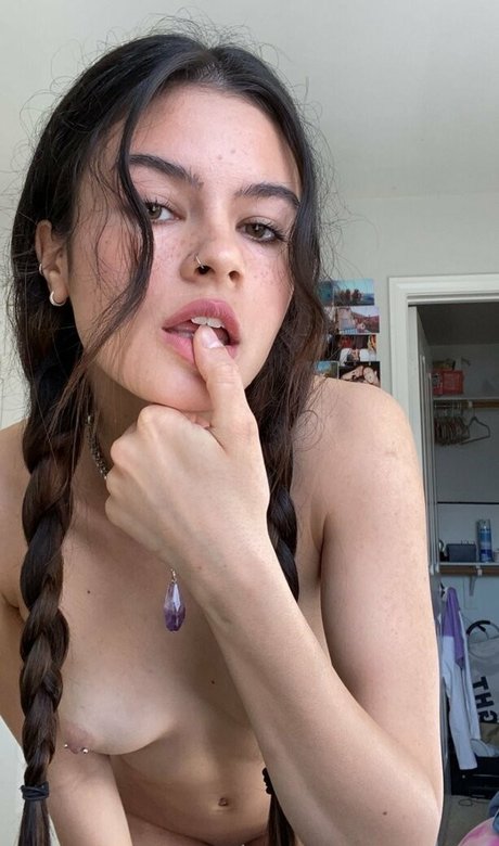 Jalynn Irwin pornstar exclusive photos