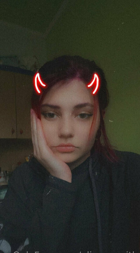 alise ssmith model best pic