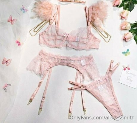 alise ssmith star top pic