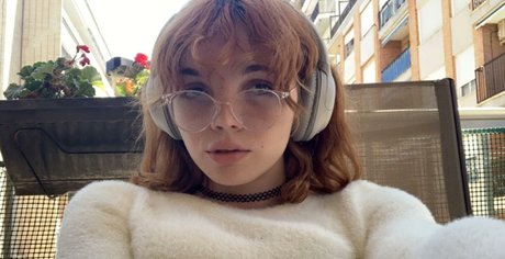 angele mhr xxx pornstar picture