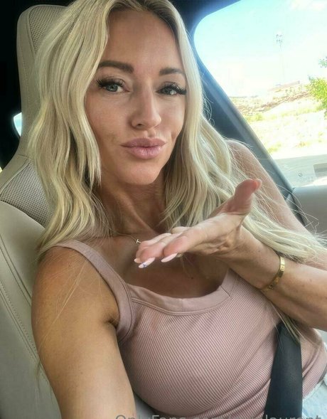 evielaurent star naked galleries