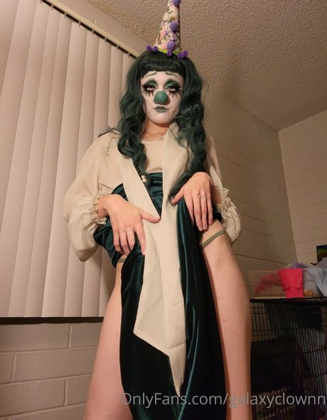 galaxyclownn pornstar adult image