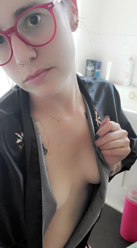 glasses blowjob onlyfans erotic images