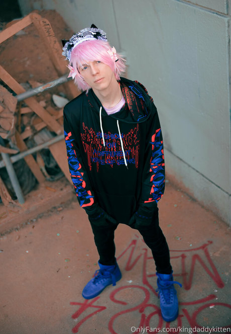 kingdaddykitten pretty pornstar pics