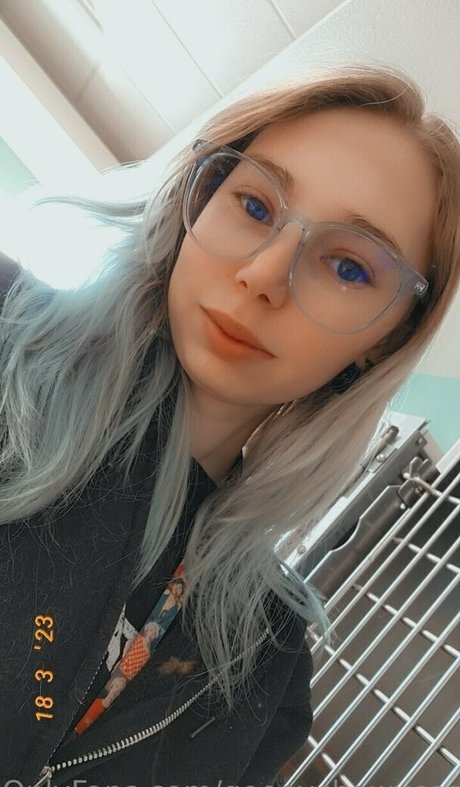 gooeychewycosplay pornstar hot images