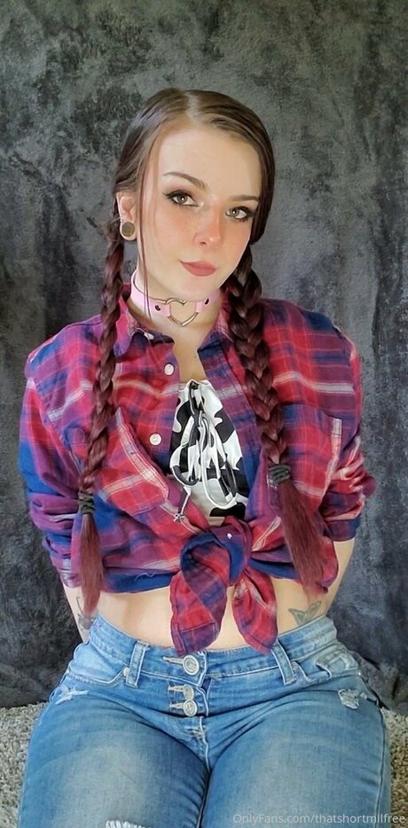 lilydarkofree actress images