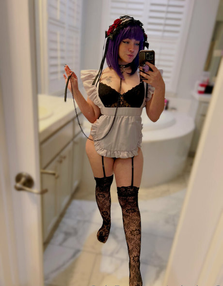 colechyv2 hot star pic