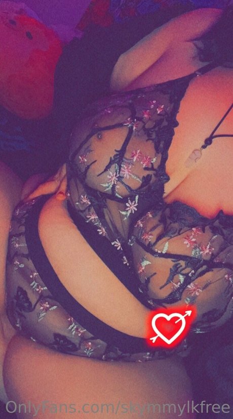 skymmylkfree art star photo