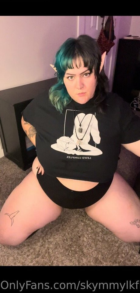 skymmylkfree top pornstar photo