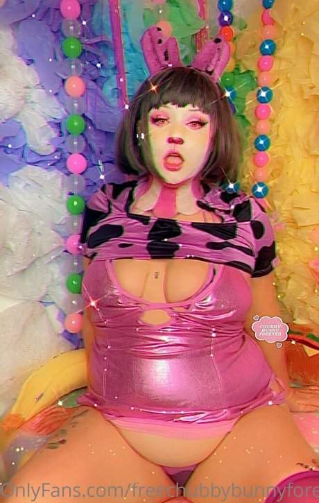 freebigbunnybelly beautiful model images