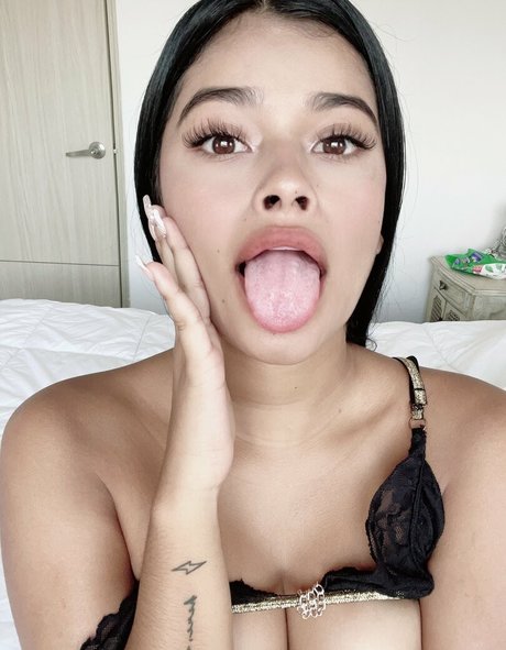 mala morena model erotic img