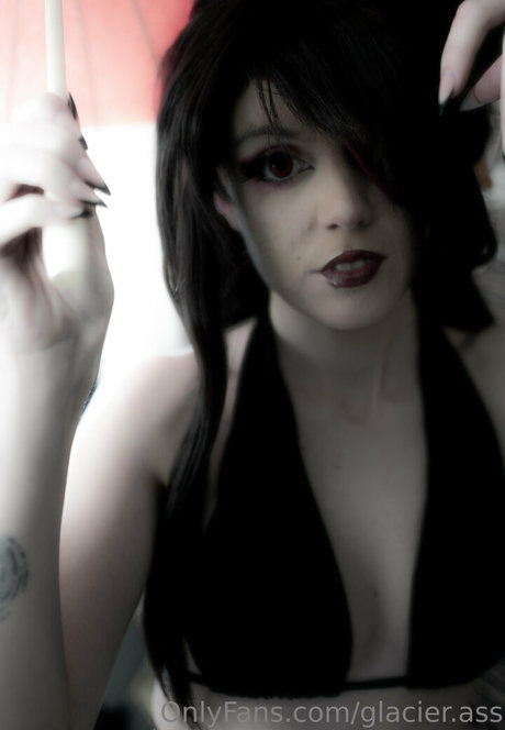 glacier ass art model pics