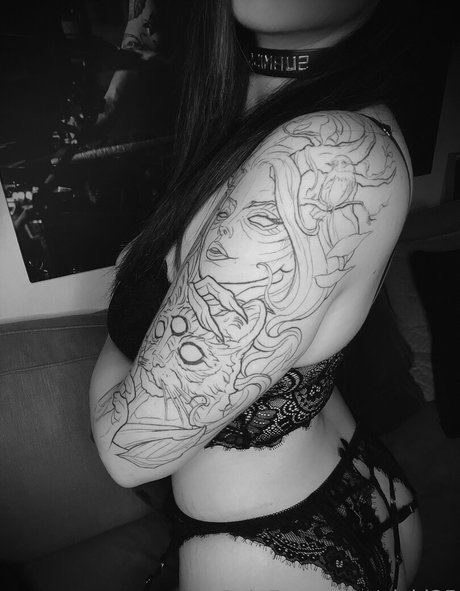 vicki25 sex model images