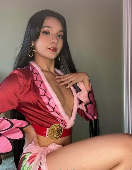 anaxmei model hd image