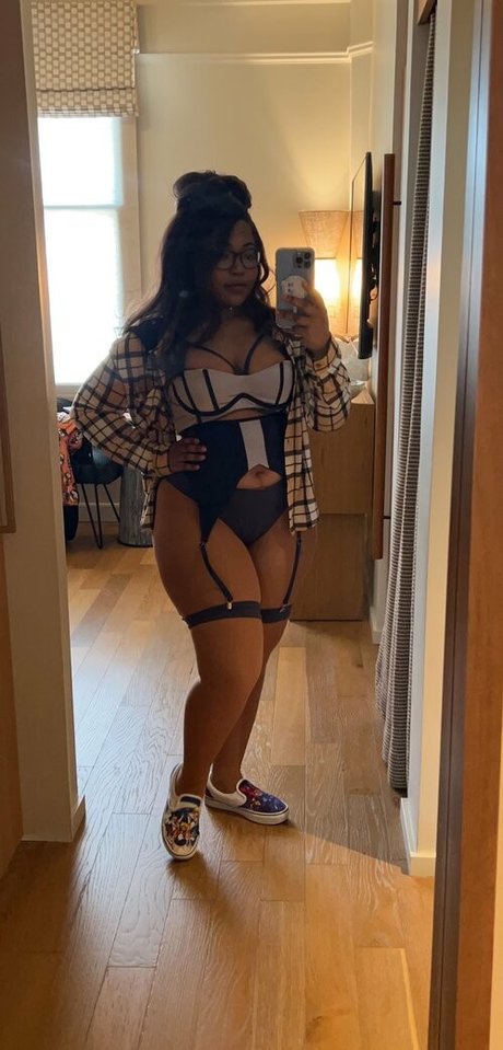 Ria Parker perfect model photo