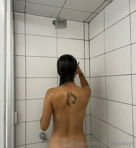 deathpussys sex model img