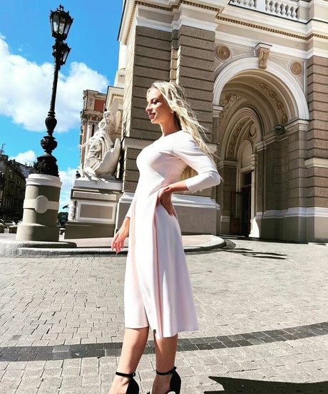 hostess onlyfans beautiful nude img