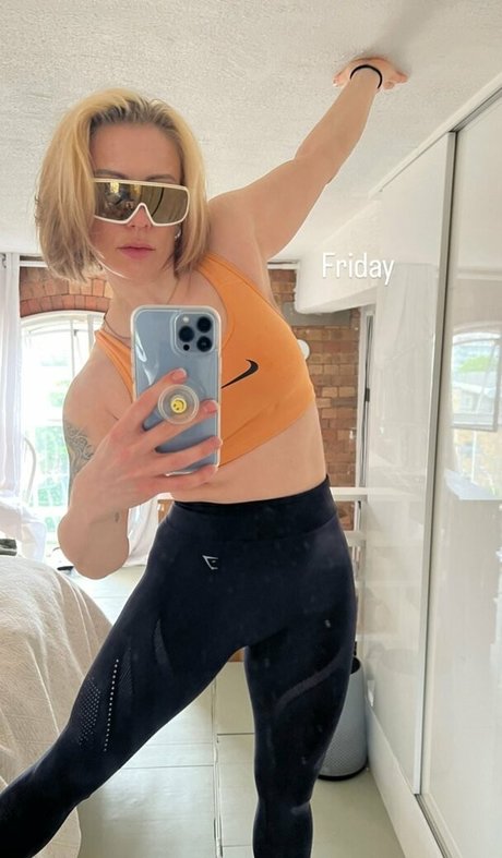 Julia Hardy star best galleries