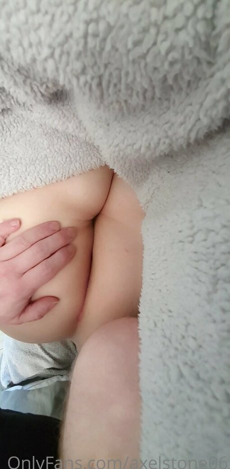 axelstone06 free actress pics