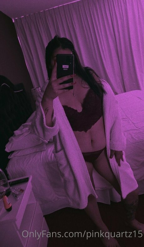 pinkquartz15 nude model galleries