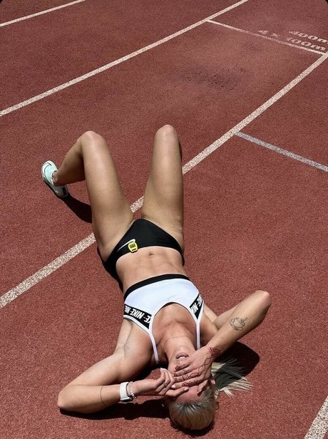 Kaja Debevec sexy actress photos