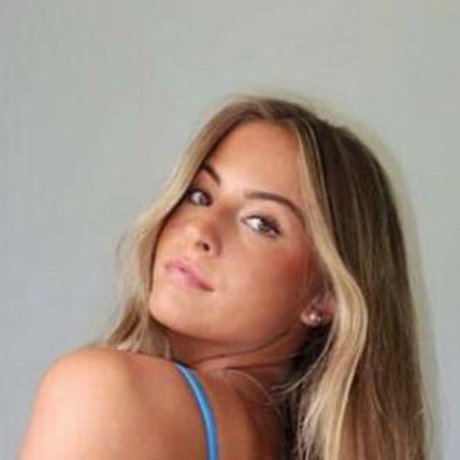 Lauren Bauer star hd photo