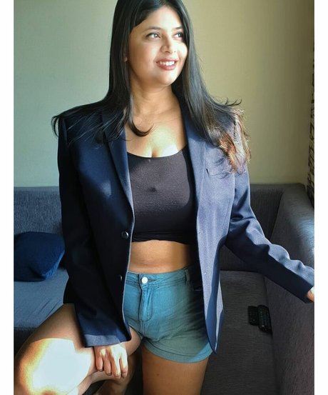 Tassels and Trails model xxx photo