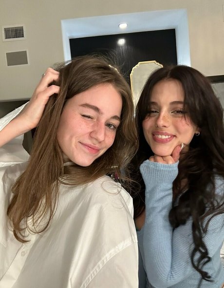 maligoshik pornstar nudes pictures