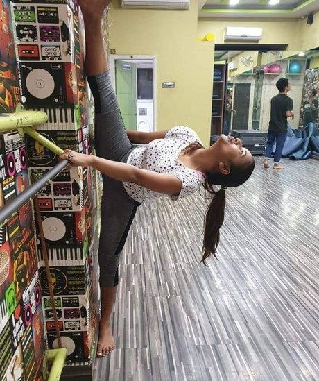 Muskaan Agarwal nude actress image