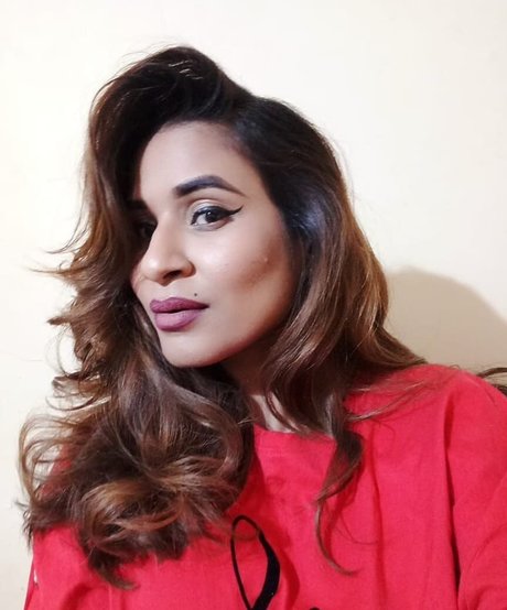 Muskaan Agarwal nice star pictures