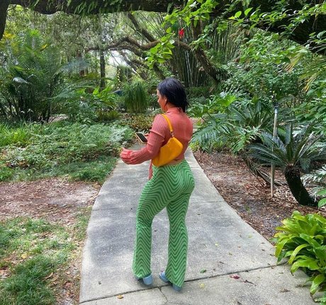 kelse ycap nude model image