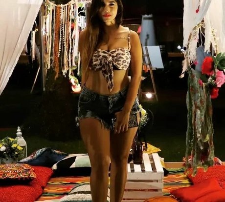 Pratika Sood sex pornstar pictures