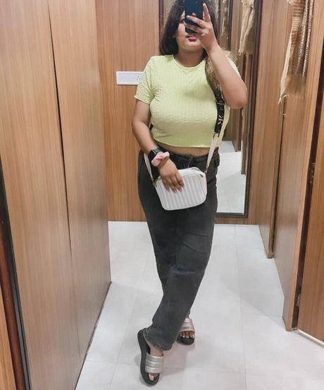 tejaswi pandeyy pornstar pretty picture