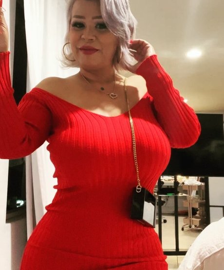 Myra La Chula model free galleries