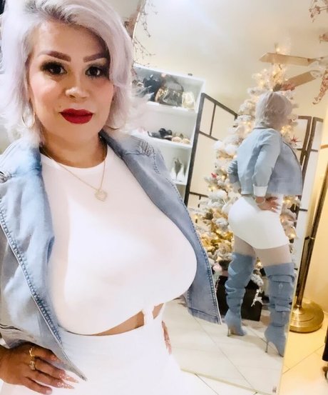 Myra La Chula Profile pic