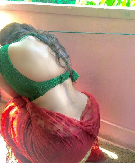 Maya Diba model adult pictures