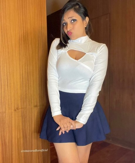 Roma Varadkar nudes model img