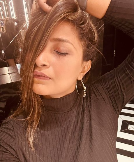 Roma Varadkar xxx model pic