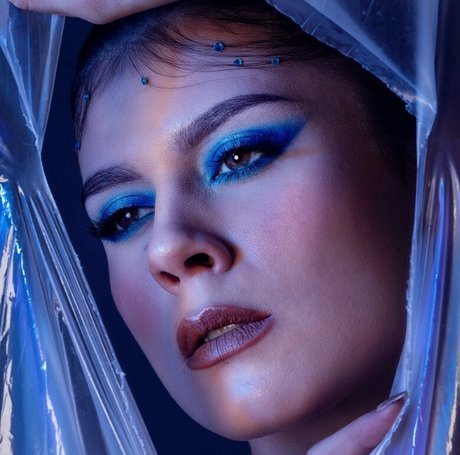 madame clarisse Profile pic