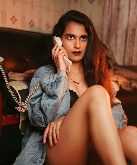 Foxy Queen nudes actress images