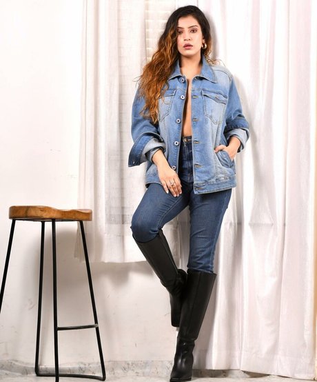 Akshita Dutta nice star photos